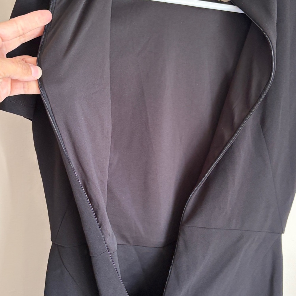 Maggy London Classic Black Midi Dress - Picture 6 of 11